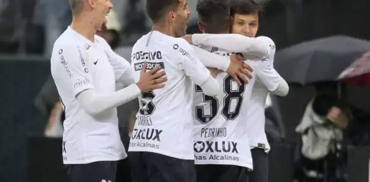 Α’ Βραζιλίας: Έπιασε τα 108 η Κορίνθιανς!