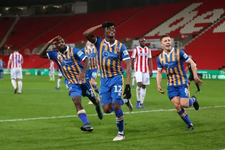 HBPVKZHRENDLGJBCOCZRWCU