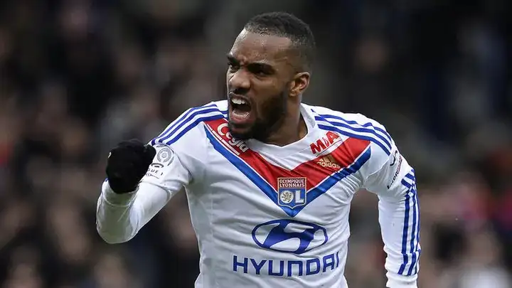Lyon Lacazette