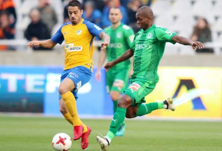 Κύπρος: Kαίγεται ο ΑΠΟΕΛ στο ντέρμπι «αιωνίων»