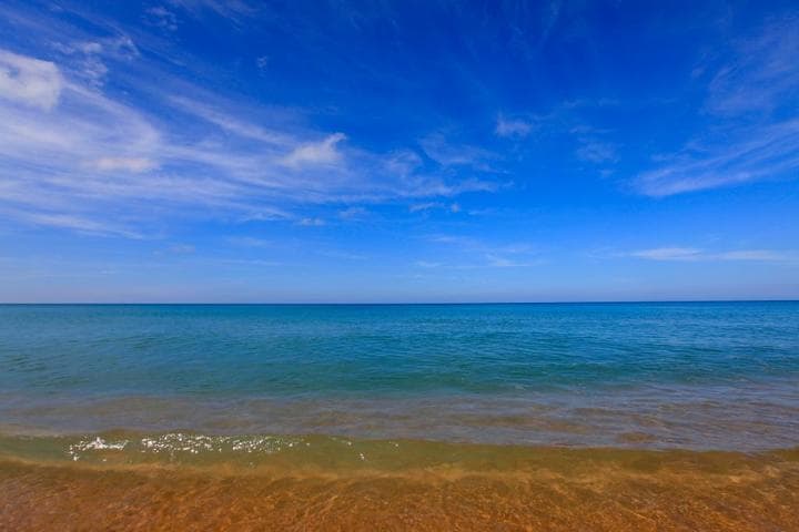 Σκοτεινός, αλλά Galanos