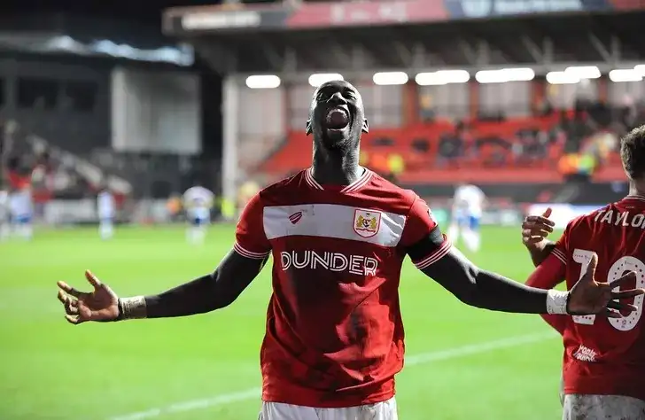 Μπρίστολ Σίτι – Γουλβς: Ομάδες μοντέλα!