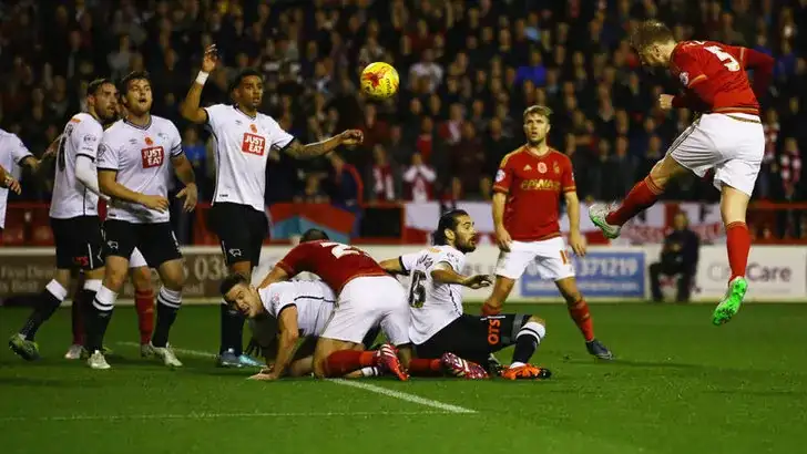 matt mills nottingham forest derby