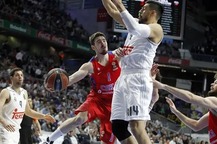 nando de colo cska moscow eb