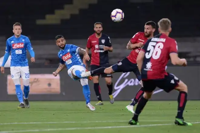 Νάπολι – Κάλιαρι