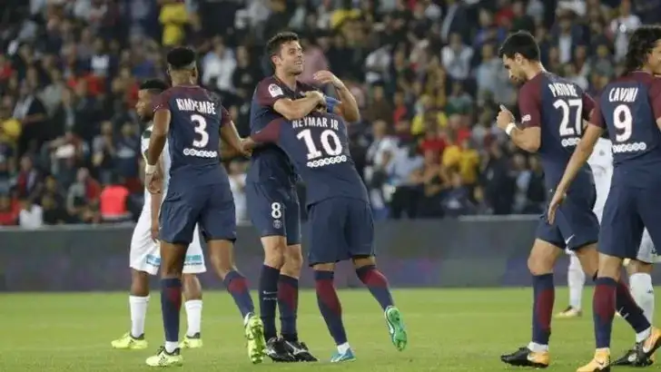 psg celeb sent etienne