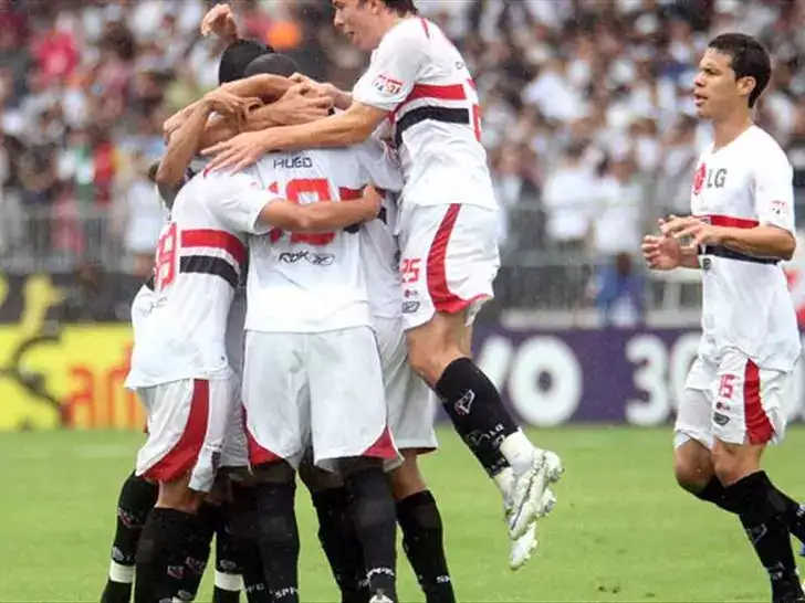 A’ Βραζιλίας: Mε το μυαλό… αλλού οι πρωτοπόροι