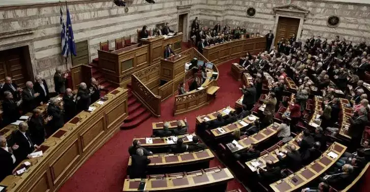 Μυρίζουν εκλογές, ώρα για στοίχημα
