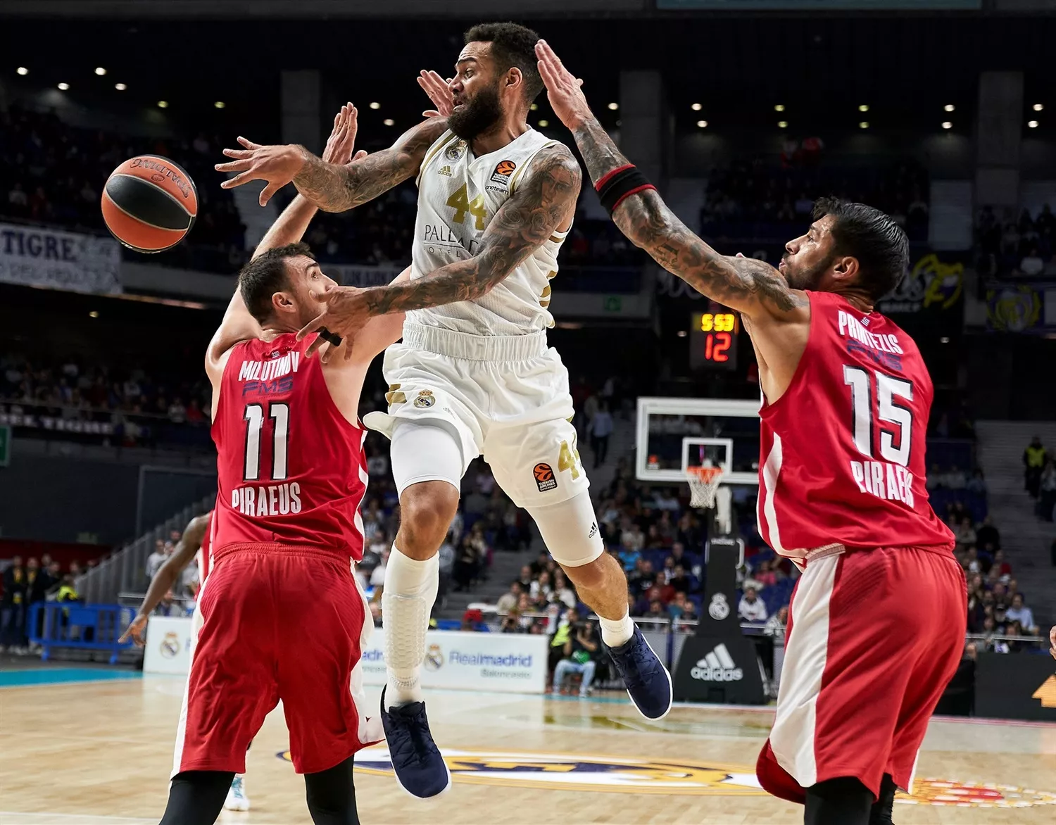 Μεγάλο ντέρμπι στο ΣΕΦ: Ολυμπιακός εναντίον Ρεάλ για την Ευρωλίγκα