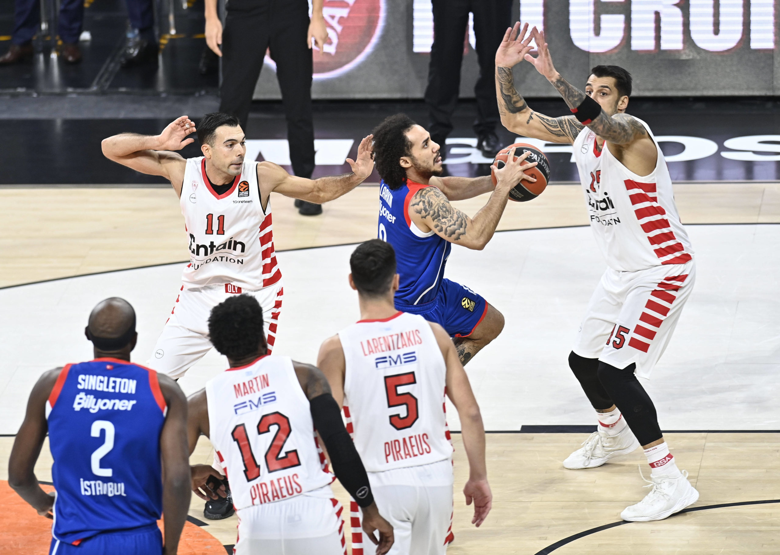 Κρίσιμη αναμέτρηση του Ολυμπιακού με την Εφές