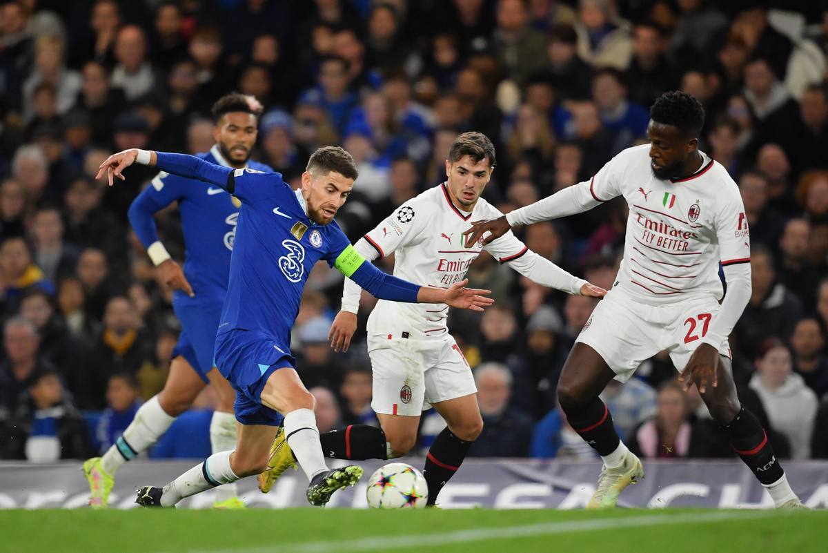 Champions League :  Σε Μιλάνο και Παρίσι «καυτές» αναμετρήσεις