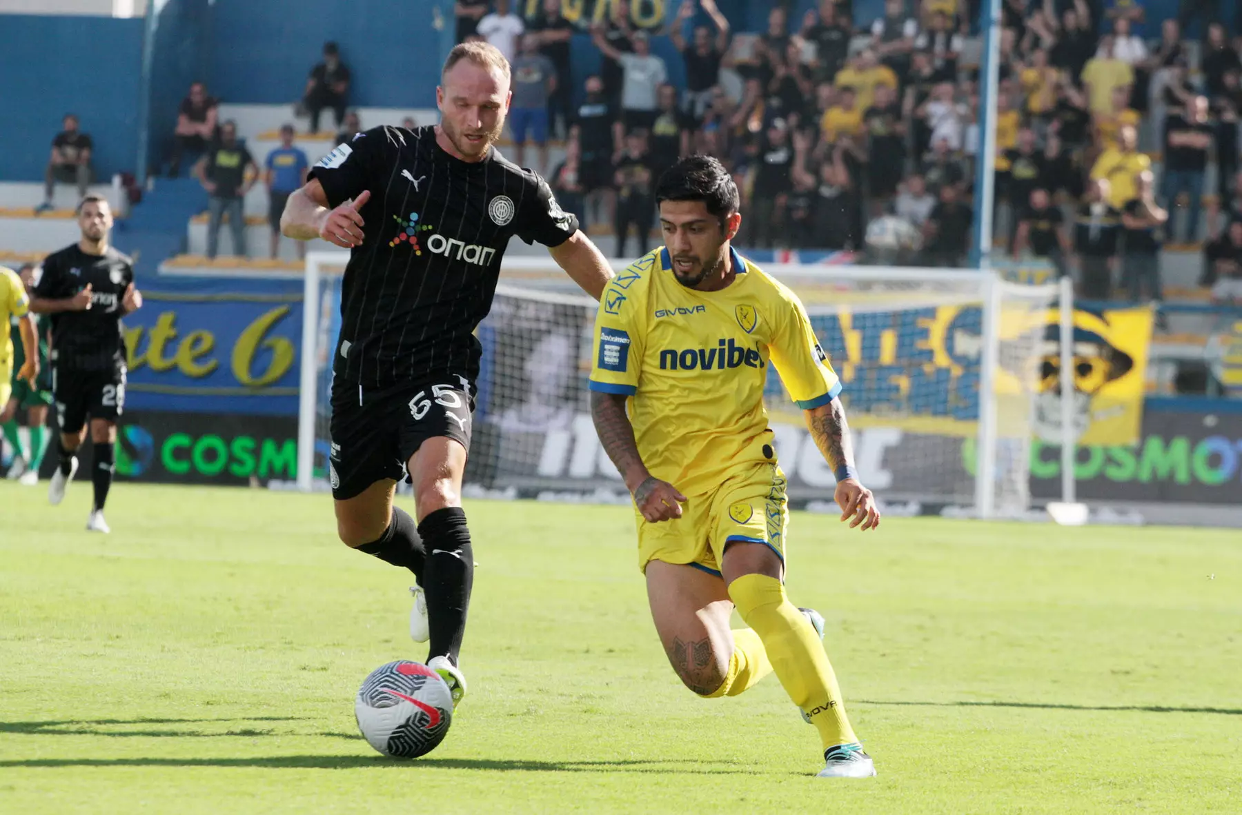 Στη Super League το ενδιαφέρον