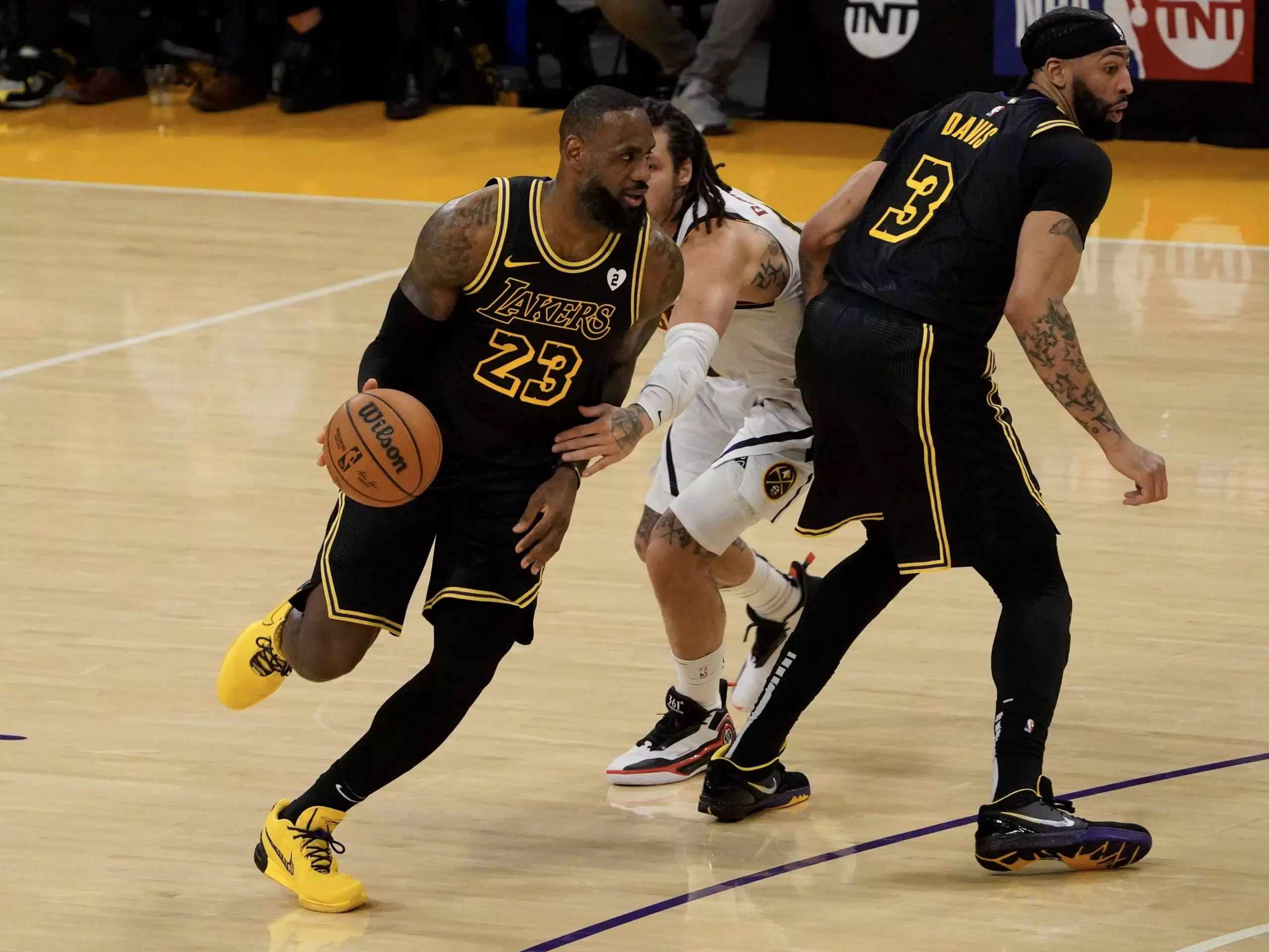 Σπουδαία ντέρμπι στο ΝΒΑ