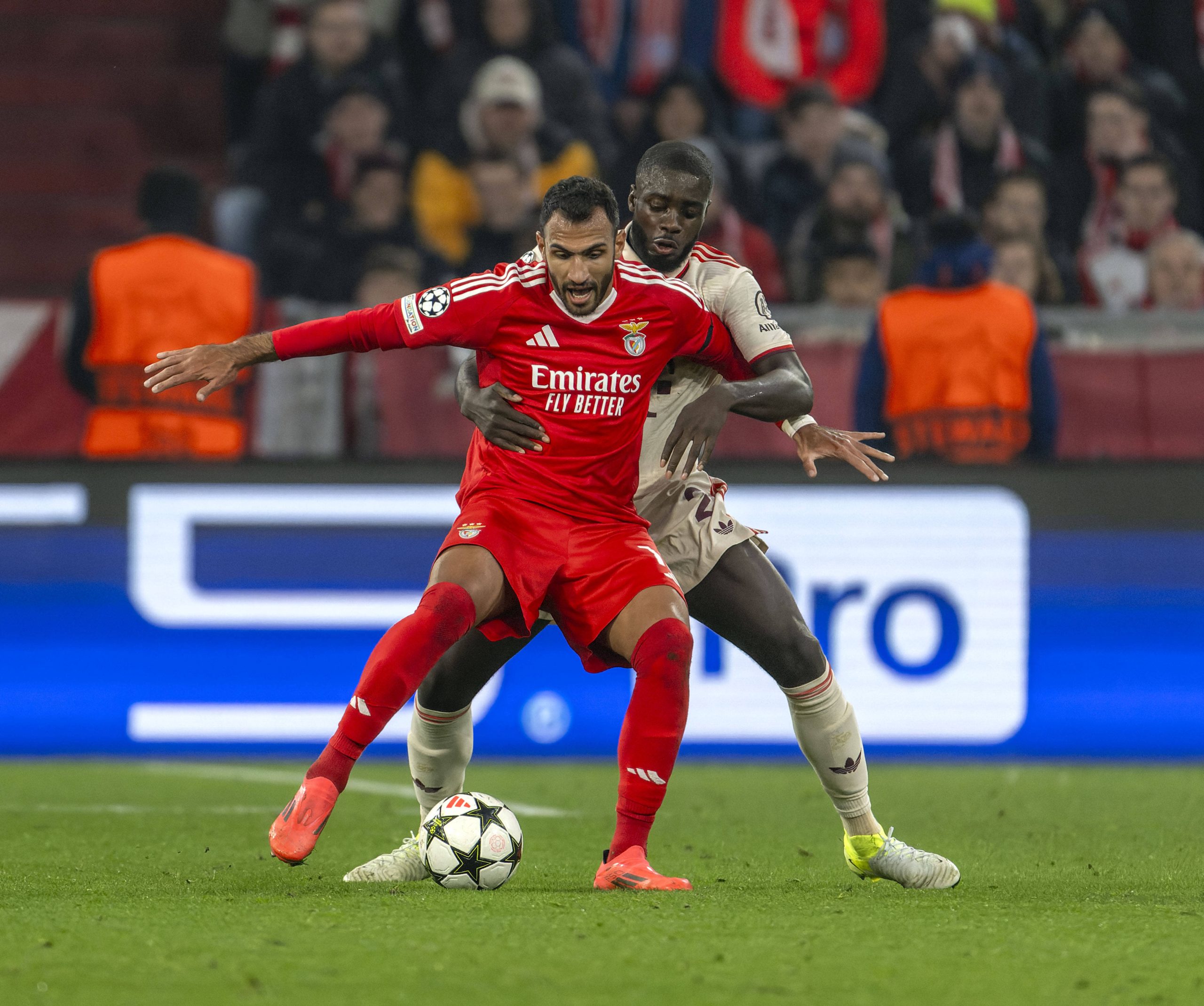 Παγκόσμιο Συλλόγων: Μπενφίκα – Μπάγερν