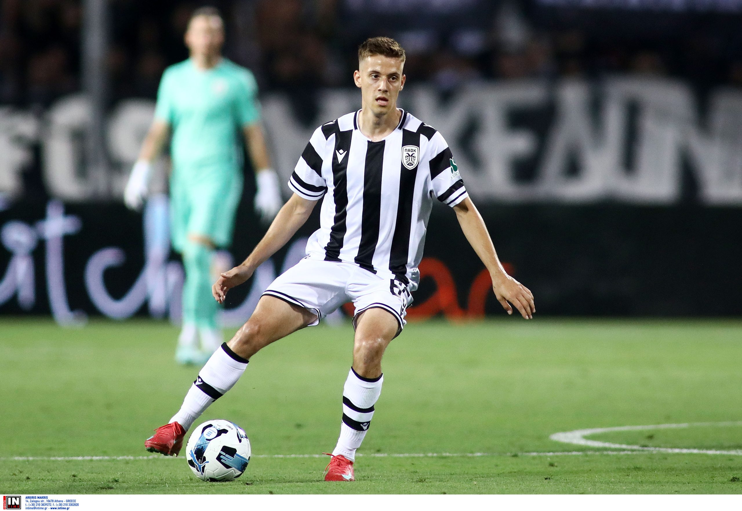 Super League: ΑΕΚ – Πανσερραϊκός και ΠΑΟΚ – ΑΕΛ Novibet