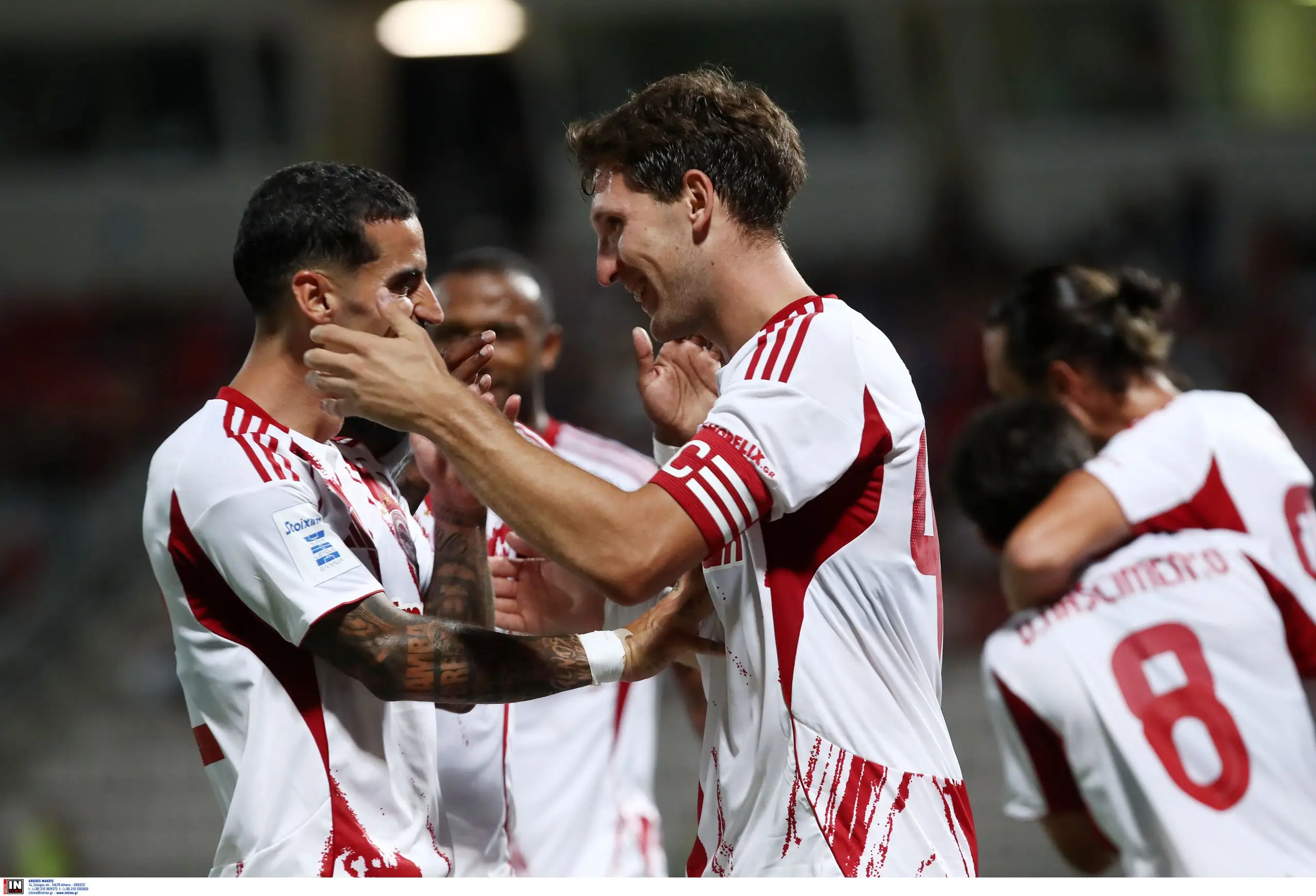 Στη Super League η προσοχή