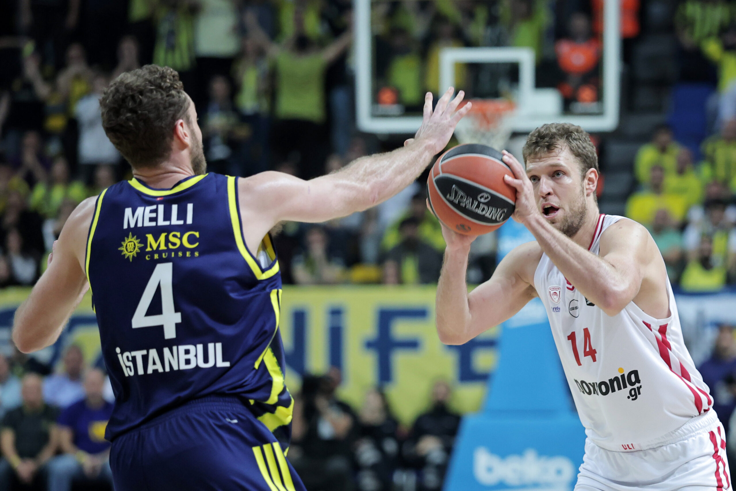 Οιλυμπιακός – Φενέρμπαχτσε: ένα ντέρμπι που μαγνητίζει