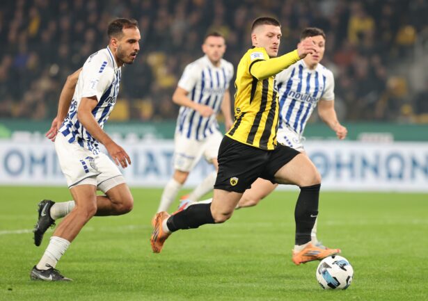 Super League: Εντός παίζουν ΠΑΟΚ και Παναθηναϊκός, εκτός η ΑΕΚ